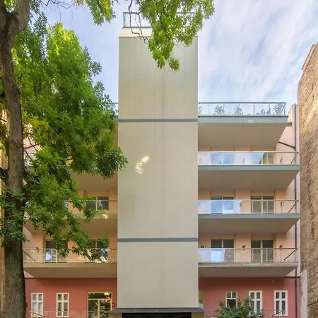Apartment Seasons La Famiglia