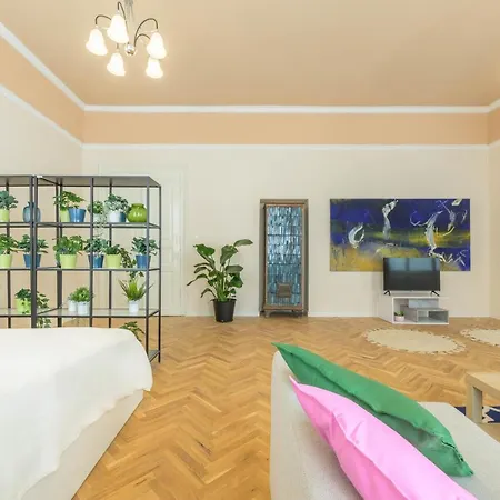 Seasons Garden Family