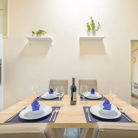 Daire Seasons Garden Family *